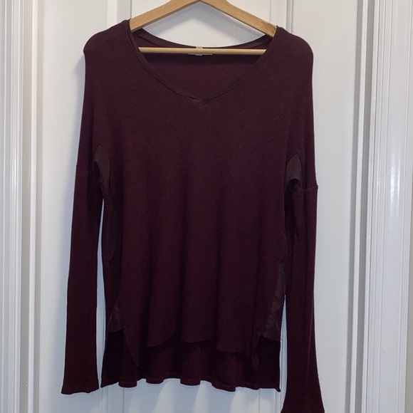 Bordeaux long sleeve top size S - Picture 2 of 4